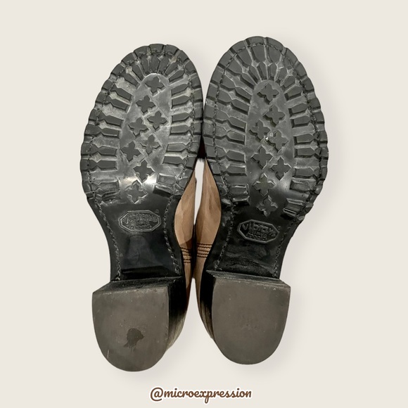 $399 Frye Sabrina Chelsea Vintage Tan/Taupe Leather Pull On Heeled Ankle Boot - Picture 13 of 16